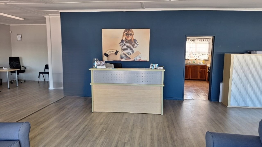 Commercial Property for Sale in Laaiplek Western Cape